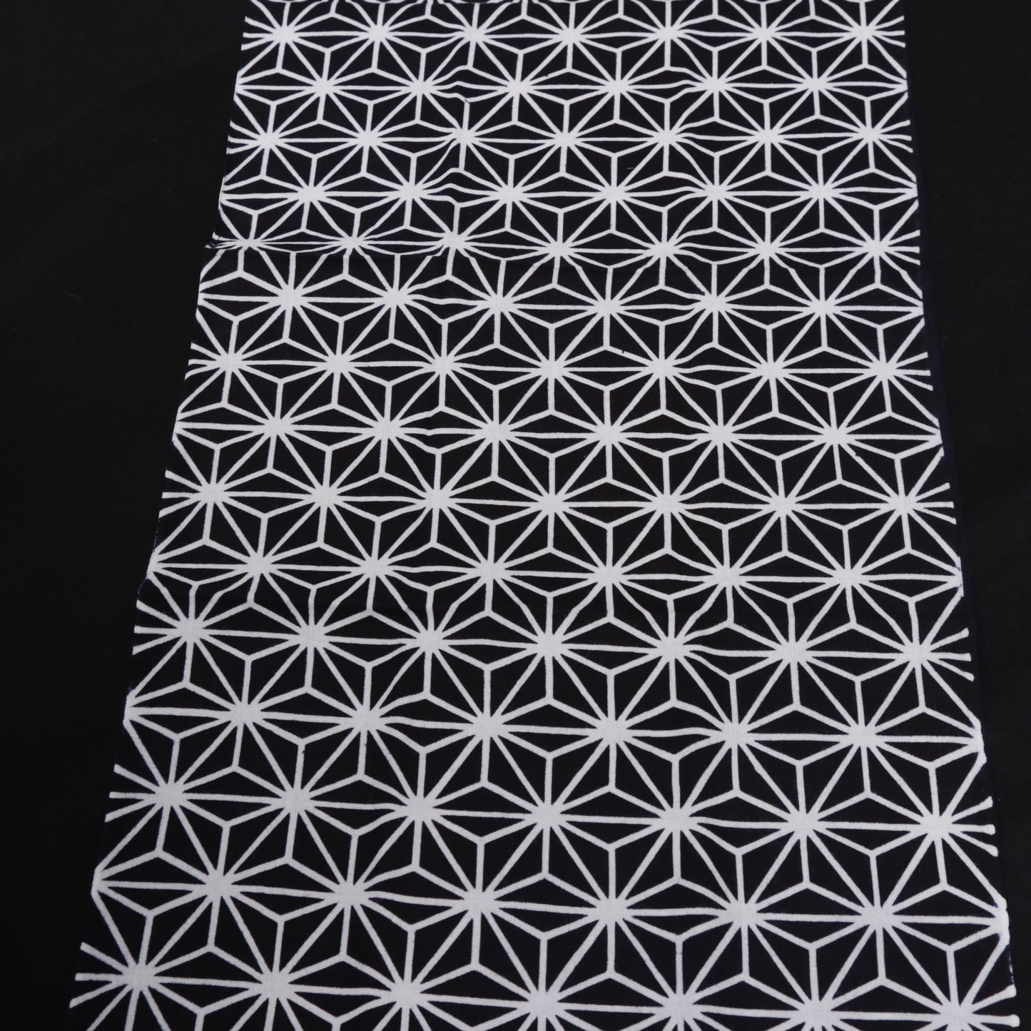 麻の葉〈黒〉Black Line