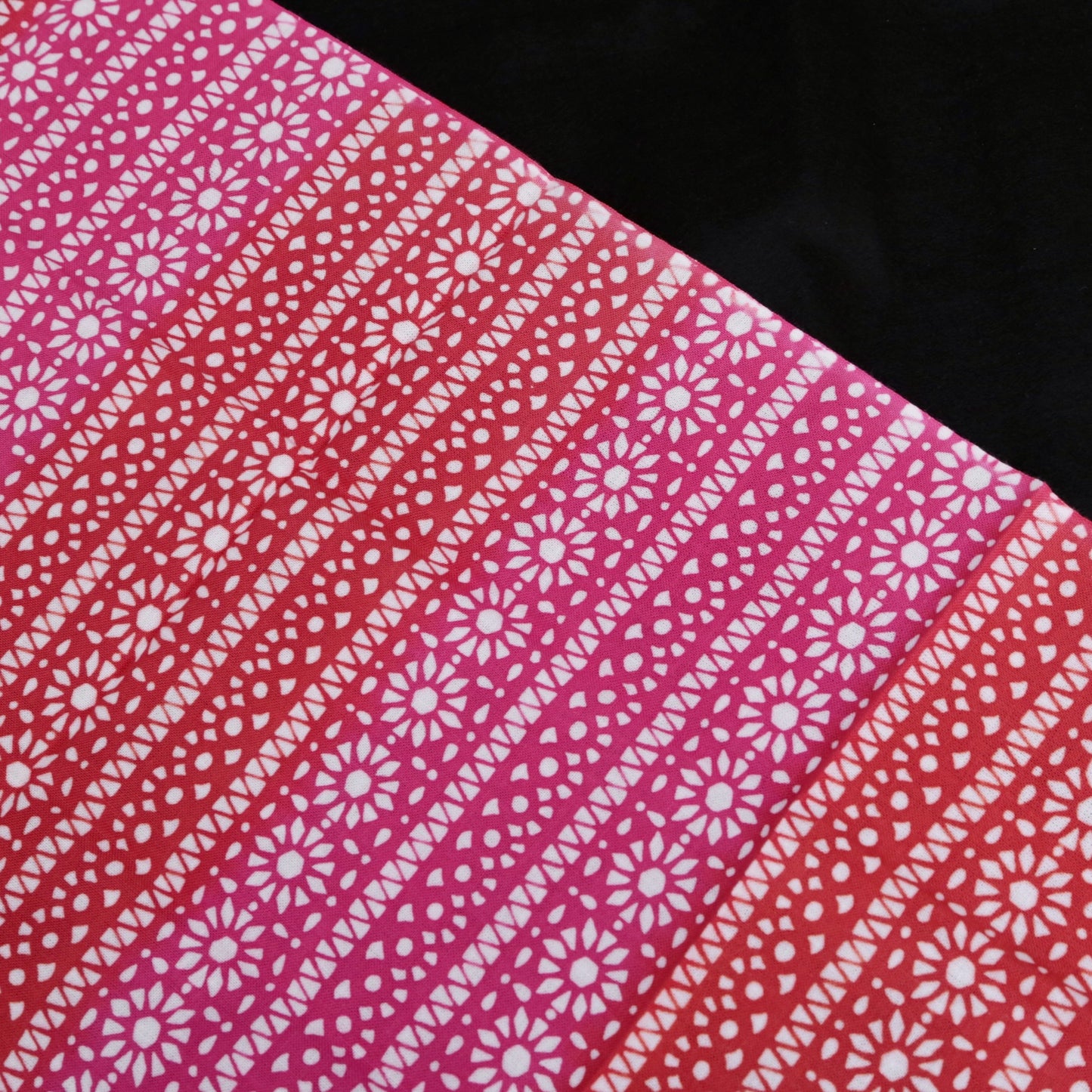 [Tradition] Snow flowers (red)