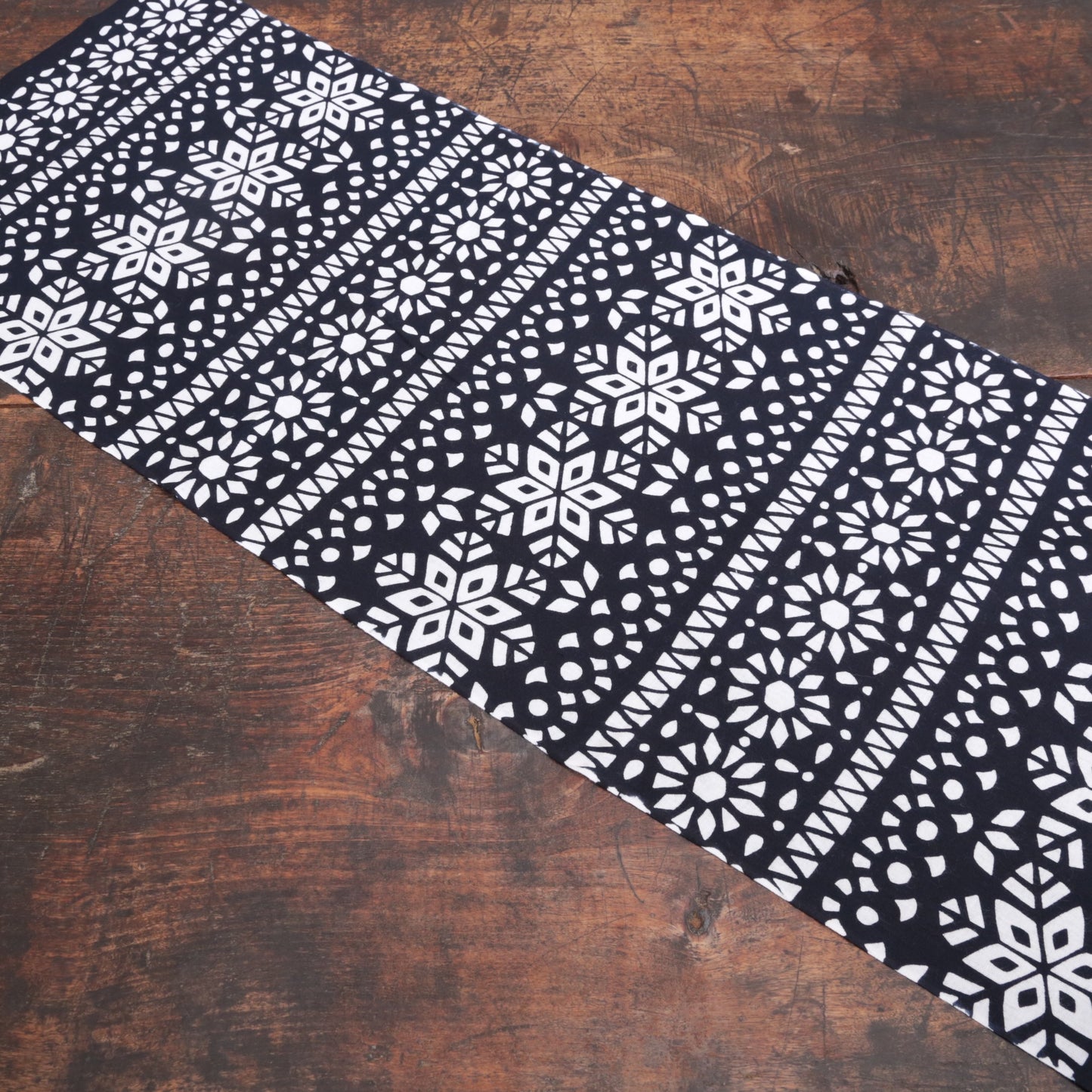 [Black Line] Snowflake pattern (black) (limited quantity)