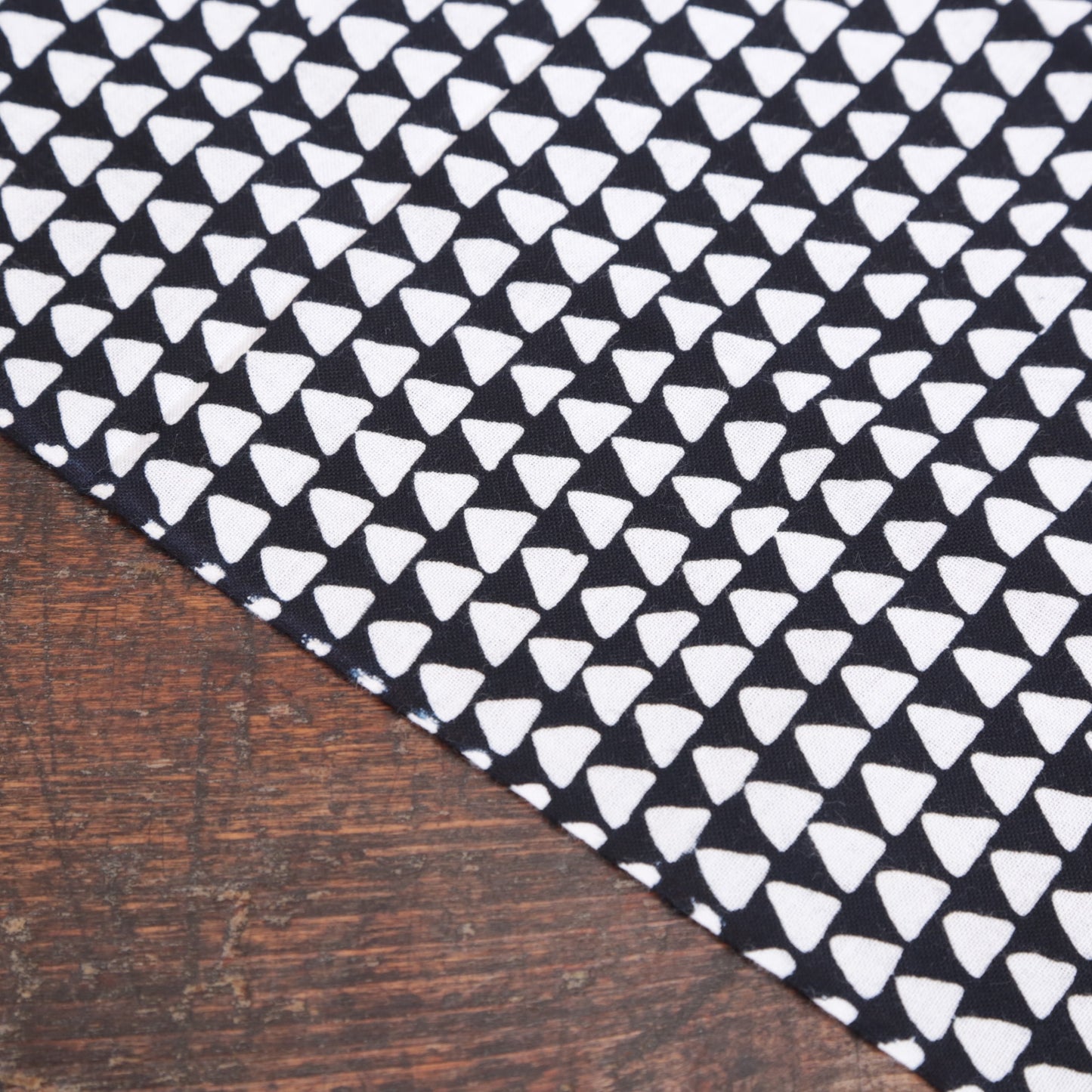 [Black Line] Uroko (black) (limited quantity)
