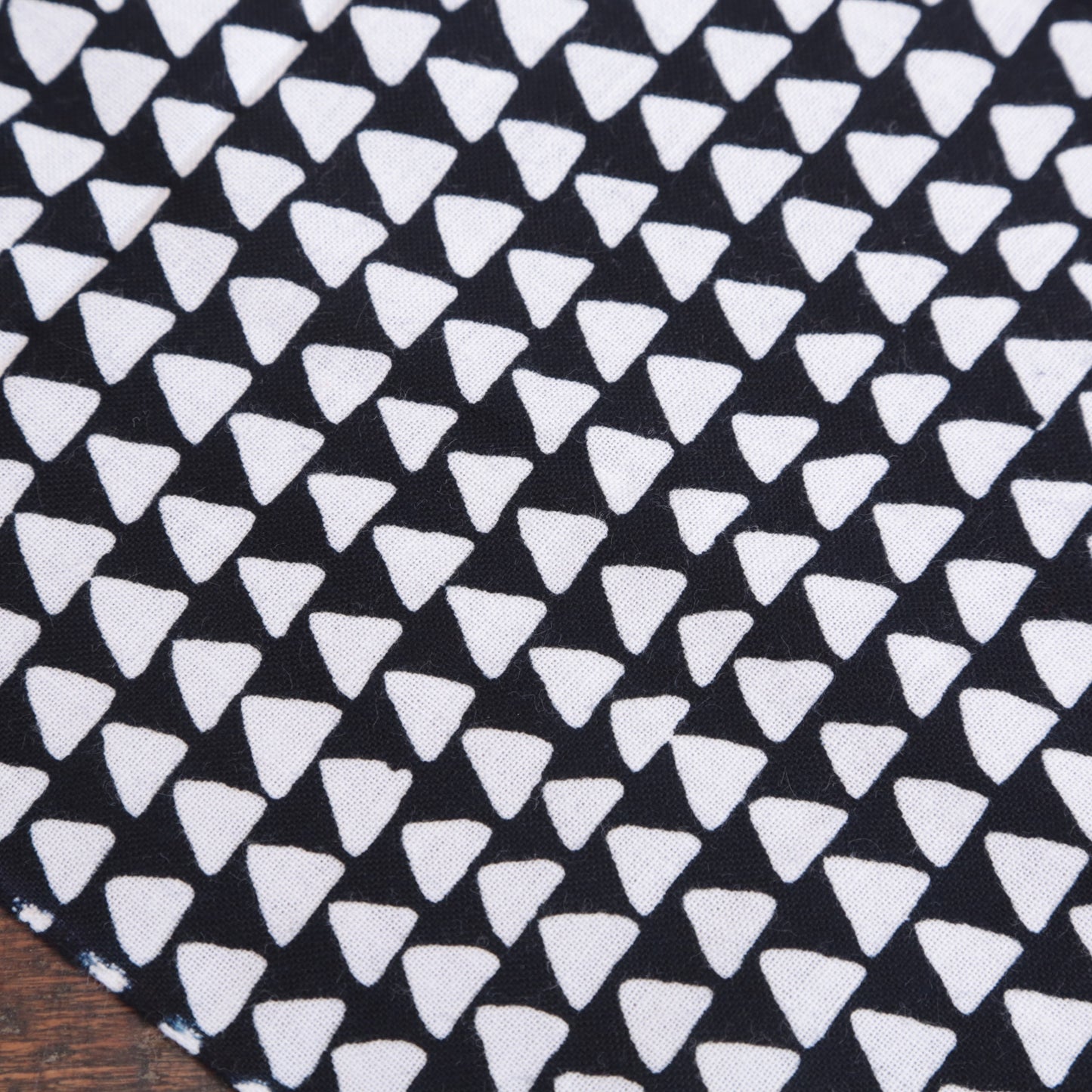 [Black Line] Uroko (black) (limited quantity)