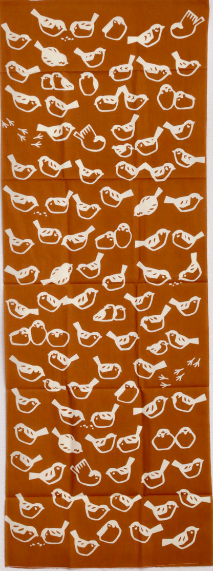 [Animal] Sparrow small pattern &lt;brown ground + kinari&gt;