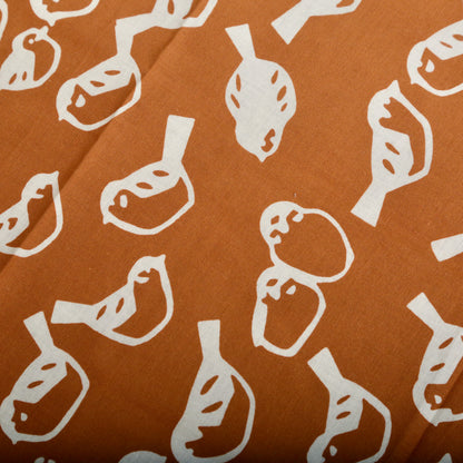 [Animal] Sparrow small pattern &lt;brown ground + kinari&gt;