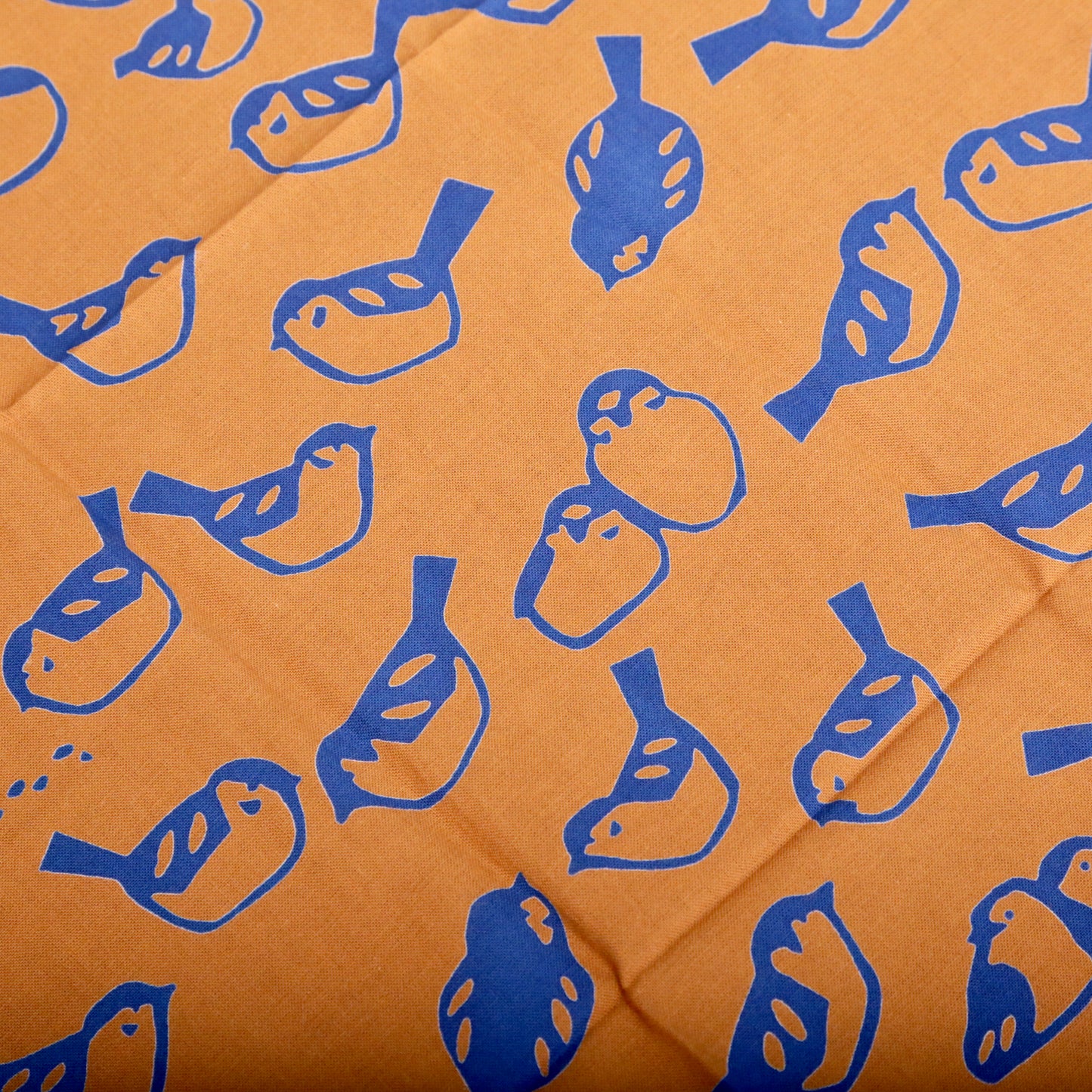 [Animal] Sparrow small pattern &lt;brown ground + navy&gt;